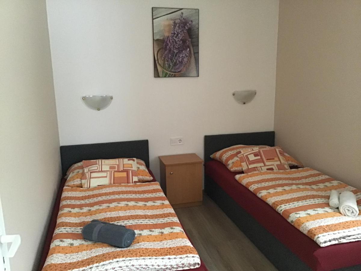בלטונללה Dravecz Apartman מראה חיצוני תמונה